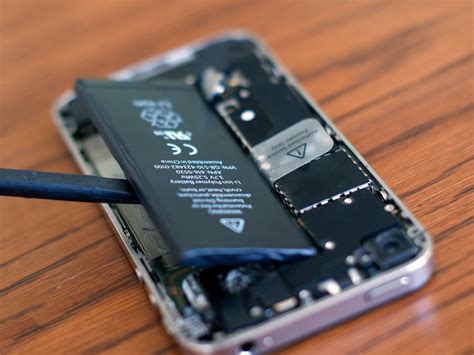How much does changing iPhone battery cost?